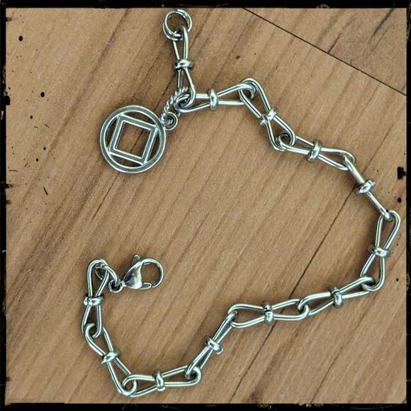 Narcotics Anonymous NA Symbol Charm Bracelet on Stainless Steel Figure 8 Chain - Picture 4 of 8